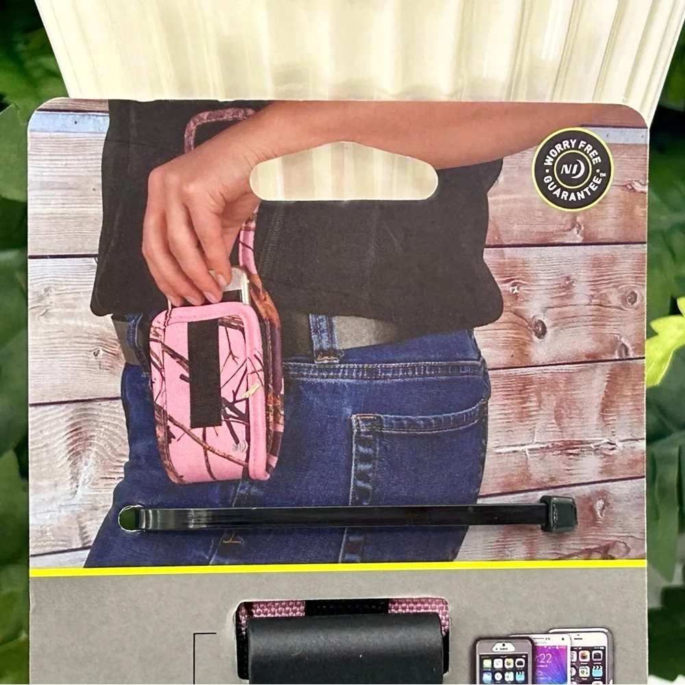 NEW* MOSSY OAK PINK CAMO FITS ALL VERTICAL XL CELL PHONE HOLSTER